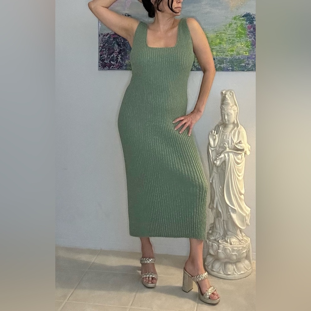 Ribbed Dress MIDI in XL purchased at Anthropology Color Green